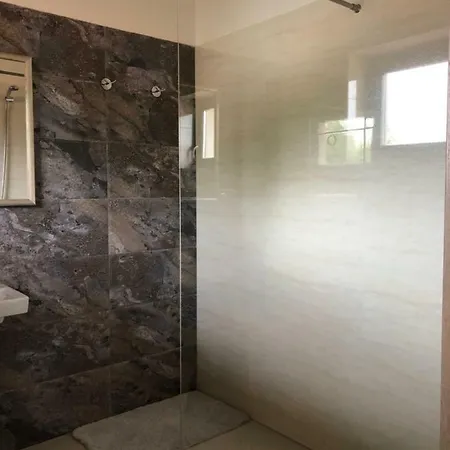 Penzion Lednice Πανσιόν 4*